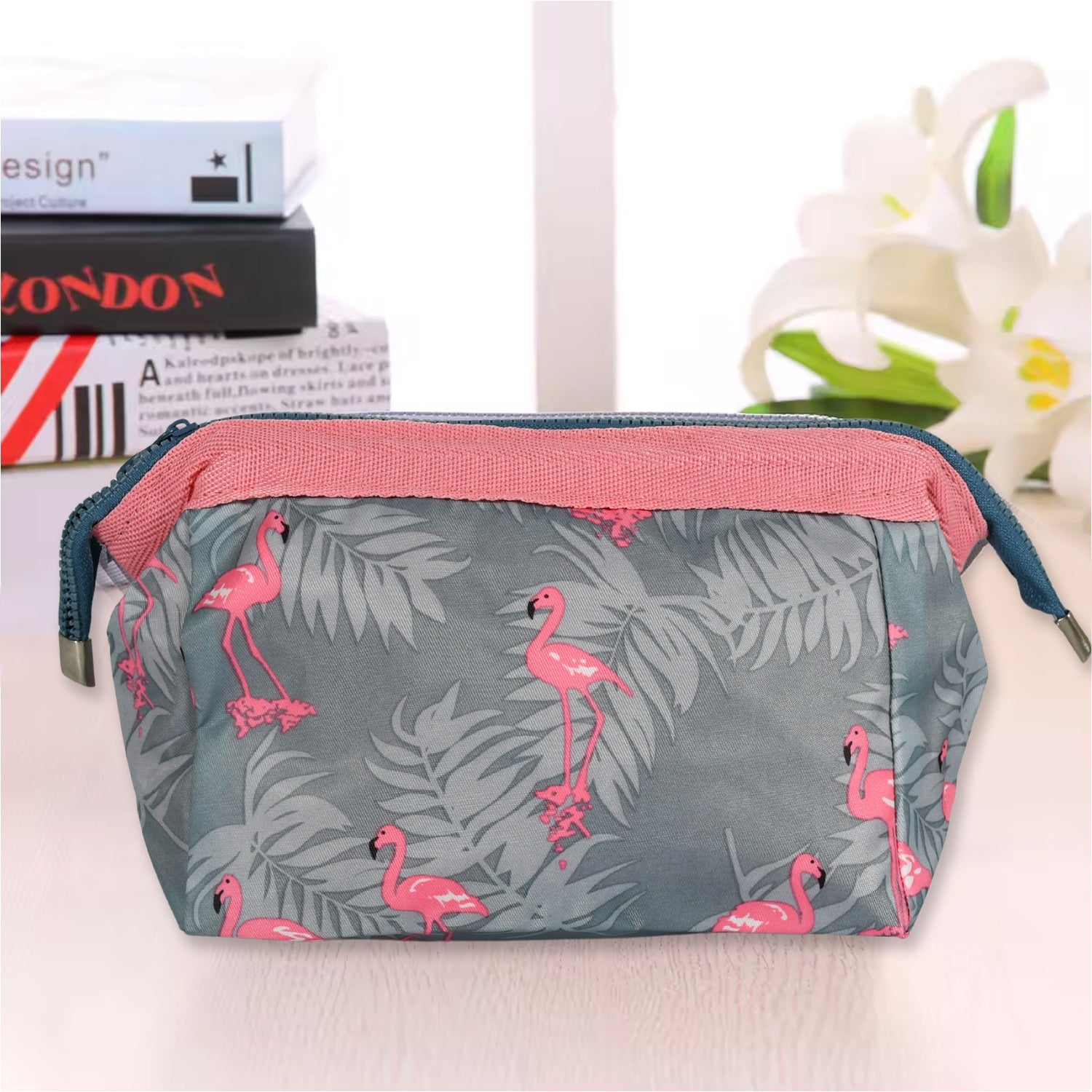12699 Makeup Bag / Pouch / Travel Cosmetic Bags / Brush Pouch Toiletry Kit Fashion Women Jewelry Organizer with Zipper Portable Purse Pouch (1 pc / 25×13 Cm) 12699 Makeup Bag / Pouch / Travel Cosmetic Bags / Brush Pouch Toiletry Kit Fashion Women Jewelry Organizer with Zipper Portable Purse Pouch (1 pc / 25×13 Cm)